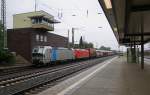 145 034-5 bekam am 29.06.2014 Schützenhilfe von 193 804-2 mit ihrem gemischtem Güterzug in Richtung Süden. Aufgenommen in Eichenberg.
