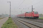 Ausfahrt am 31.10.2016 von 146 238-1 mit ihrem RE (Basel Bad Bf - Offenburg) aus dem Bahnhof von Müllheim (Baden) in Richtung Heitersheim.