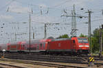 DB Lok 146 237-3 verlässt den badischen Bahnhof.