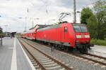 DB 146 011 mit dem RE 4886  Saale-Express  nach Halle (S) Hbf, am 12.05.2023 in Jena-Gschwitz.