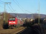 146 202-7 ist auf der Fahrt von Aalen nach Stuttgart Hbf. Hier noch am Ende der Stadt Aalen. Aufgenommen am 23.Januar 2008.