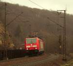 146 204-3 legt sich mit ihrem RE nach Mosbach-Neckarelz zwischen Amstetten und Geislingen(Steige) in die Kurve.