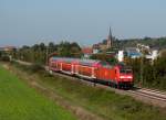 146 328-1 am 25. September 2011 mit RE 26517 (Offenburg - Basel Bad Bf) bei Teningen.