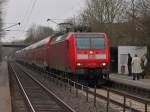 Wegen der Baustelle auf der KBS 480 und den dadurch ausgefallenen Euregiozgen hlt 146 012 mit dem RE1 nach Hamm am 03.03.2012 auch in Eilendorf.