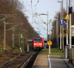 Ein Nachschuss auf zwei 146er kommen als Lokzug aus Aachen-Hbf nach Dortmund-Hbf und fahren durch Kohlscheid und fahren in Richtung