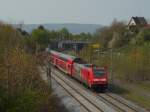 146 231-6  Triberger Wasserflle  schiebt RE 4714 Konstanz - Karlsruhe Hbf und erreicht in Krze Radolfzell. 20.04.10