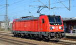 DB Regio AG - Region Nordost mit  147 005  [NVR-Nummer: 91 80 6147 005-3 D-DB] am 28.02.22 Durchfahrt Bf. Golm (Potsdam).