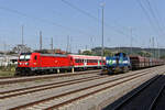 147 015 am 11.09.2019 mit Regionalbahnwagen in Heilbronn, zusammen mit der NIAG 2.