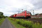 DB Cargo 152 063-4 mit Kaliwagen am 15.08.19 bei Rodenbach (Main Kinzig Kreis) 