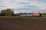 152 157 mit einem gemischten Güterzug bei Uffenheim Richtung Ansbach, 26.10.2019