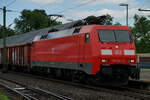 152 167-3 fährt am 03.08.2021 um 12:54 durch den Sachsenheimer Bahnhof.