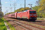 DB Cargo AG  mit einer  Doppeltraktion 152 161-6 NVR-Nummer: 91 80 6152 161-6 D-DB und 152 145-9 (NVR-Nummer: 91 80 6152 145-9 D-DB) mit dem Erzzug aus Hamburg am 03.
