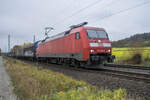 152 158-2 mit einem gemischten Güterzug am 13.11.2024 bei Kerzell.