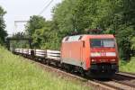 152 152 mit einem Schwellenzug in Ahlten am 08.06.2010