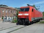 08.05.2011 - BR 152 verlsst das Bahnbetriebswerk Kornwestheim auf dem Weg zur Arbeit