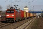 DB 152 111-1 am 15.02.2012 bei der Einfahrt in den Bahnhof Tostedt auf Gleis 1 zur Weiter Fahrt nach Bremen.