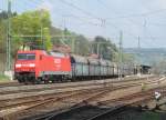 152 110-3 zieht am 05. Mai 2013 den PKP Kohlezug durch Kronach in Richtung Lichtenfels.