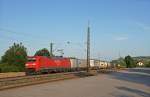 152 117-8 mit KT 50510 Singen(Htw) - Rheinhausen bei der Durchfahrt Welschingen-Neuhausen. 04.06.13