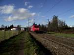 DB Schenker Rail 152 092-3 mit gemischten Güterzug am 17.01.14 bei Hanau West