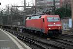 152 153-3 zog einen intermodal am 28.02.14 durch hh-harburg