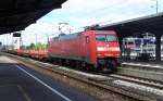 Donauwörth 11.7.14: Zwischen den Reisezügen, welche sich etwa zur vollen Stunde treffen,  immer wieder Güterzüge.