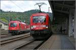 Typen Vergleich: Links die Innsbrucker 1216 003 (E190 003) und rechts die Nrnberger 9180 6 182 008-3-D-DB.
