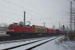 Wieder ein DB-Stier im Gterverkehr: 182 024 mit einem gemischten Gterzug in Fahrtrichtung Norden durch Eschwege West.