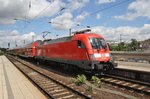 182 006 erreicht am 1.8.2016 mit einem RE1 (RE18116) von Frankfurt(Oder) das Ziel der Fahrt, den Magdeburger Hauptbahnhof.
