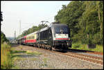 Am 25.07.2020 startete der Urlaubsexpress zwischen Köln und Sylt. Um 8.56 Uhr kam der Zug bei Natrup Hagen über die Rollbahn. Zuglok des UEX 1854 war der MRCE Taurus ES 64 U2 - 099.