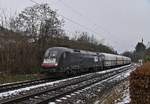 NIAG-Pendel 182-507 Heilbronn-Moers bei der Durchfahrt in Neckargerach als Leerzug am 4.12.2020