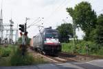 ES 64 U2-067 (Schwarz,Mit Fernlicht)mit dem 43953 am Km 28,190 in Dsseldorf am 02.07.08