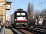 Die Potsdamer Eisenbahngesellschaft hat auch E-Loks im Bestand .aufgenommen am 18.03.2009 in Berlin Greifswalder Strasse.