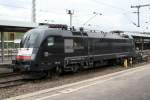 ES 64 U2-001 wartete am 30.4.2010 im Stuttgarter Hbf auf neue Aufgaben