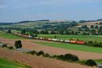 Bei Haunetal führt die Nord-Süd-Strecke durch die weitläufige Landschaft der Vorderrhön.