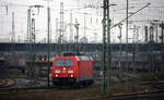 185 354-8 DB rangiert in Neuss-Gbf .