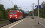 185 008-0 DB  kommt mit einem Papierzug aus Zeebrugge(B) nach Köln-Gremberg(D) und kommt aus Richtung Aachen-West,Aachen-Schanz,Aachen-Hbf und fährt durch Aachen-Rothe-Erde in Richtung