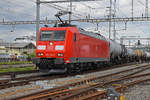 DB Lok 185 138-5 durchfährt den Bahnhof Pratteln. Die Aufnahme stammt vom 25.05.2020.