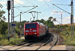 Gemischter Gz mit 185 003-1 DB durchfährt den Hp Zscherben auf der Bahnstrecke Halle–Hann. Münden (KBS 590) Richtung Halle (Saale).
Aufgenommen im Gegenlicht am Ende des Bahnsteigs 1.
[3.7.2020 | 17:03 Uhr]
