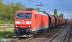 DB Cargo AG [D] mit  185 069-2  [NVR-Nummer: 91 80 6185 069-2 D-DB] und Kali-Güterzug am 31.08.20 Bf. Berlin-Hohenschönhausen. 