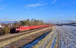 185 222 mit dem Scrap-Tainer Ganzzug am 30.12.2020 bei Langenisarhofen.