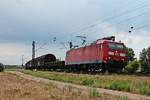 Am frühen Nachmittag des 03.06.2020 fuhr 185 114-6 mit dem EZ 45012 (Chiasso Smistamento - Mannheim Rbf) zwischen Waghäusel und Neulußheim über die KBS 700 in Richtung Zielbahnhof.