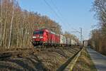 185 065-0 zieht einen gemischten Güterzug in Richtung Hagen durch Unna-Mühlhausen (06.03.2022)