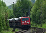 Hinter der S-Bahn kam im Abstand der Audizug gezockelt, am Mittwoch den 5.Mai 2022 war es die 185 309-2 die als Zugmaschine ihr Werk tat. 