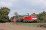 185 170-8 (DB) mit einem gemischten Güterzug in Ratingen Lintorf, 11. Oktober 2022