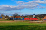 185 247 DB Cargo und 185 252 DB Cargo (kalt) mit einem LKW-Walter KLV-Zug bei Gnötzheim Richtung Ansbach, 27.02.2021