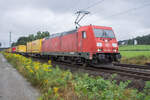 185 249-0 ist mit einem DHL-Zug in Richtung Fulda unterwegs,gesehen am 12.09.2024 bei Kerzell.