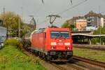 185 376-1 DB mit Kesselzug in Wuppertal Steinbeck, April 2024.