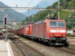 DB - 185 128-6 + 185140-1 mit Gterzug unterwegs im Tessin bei der Durchfahrt in Biasca am 18.09.2008