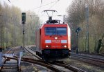 185 275-5 von Railion kommt als Lokzug aus Aachen-West in Richtung Herzogenrath,Neuss und fhrt durch Kohlscheid am 29.3.2012.