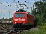 185 023-9 zieht am 28.08.2012 einen Kesselzug aus Aachen West Richtung Kln.